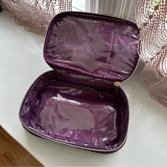 Purple Toiletry Travel Bag, Crushed Velvet Zipper TSA Cosmetics Dopp Kit - Picture 2 of 5